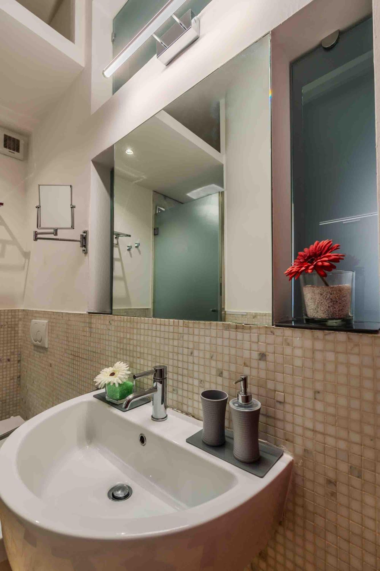 Loft Elegante In Centro Milano In Zona Signorile - Davanti Alla Metro Екстер'єр фото